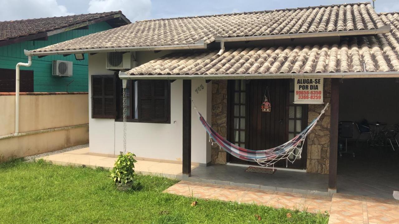 Casa Amarela Villa Penha  Buitenkant foto